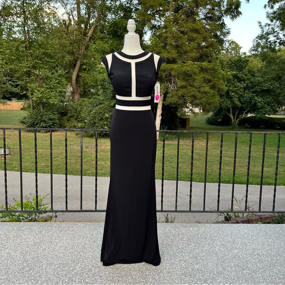 Studio 17 Black Cut Out Maxi Formal Elegant Prom Dress Cap Sleeve Size 8 NWT